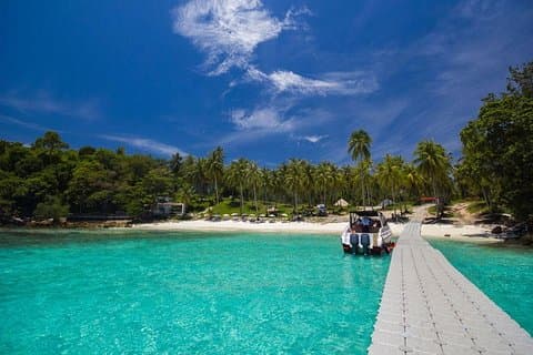 Raya Island Tour