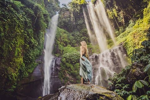 Privat tur: Amazing Sekumpul Vandfald og Ulun Danu Temple
