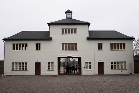 Berlin & Sachsenhausen Concentration Camp Tour from Warnemünde and Rostock Port