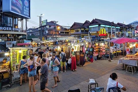 Chiang Rai Under Night Lights Tour av TUK TUK