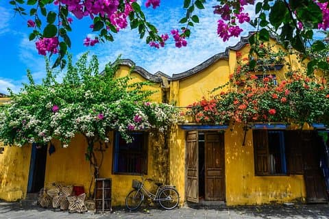 Marble Mountains - Hoi An Ancient Town Afternoon Tours from DaNang (15H30-21H)
