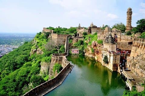 One Way Transfer From Jaipur To Chittorgarh Fort in AC Vehicle