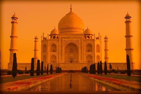 Agra : Private Sunrise Taj Mahal & Agra City Tour