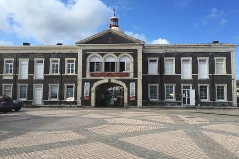 St Kitts Island Tour (genbekræft skib eller hotel)