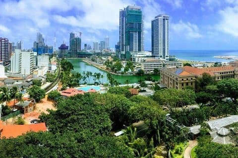 Colombo Airport Layover/Transit City Tour – 5 Hours