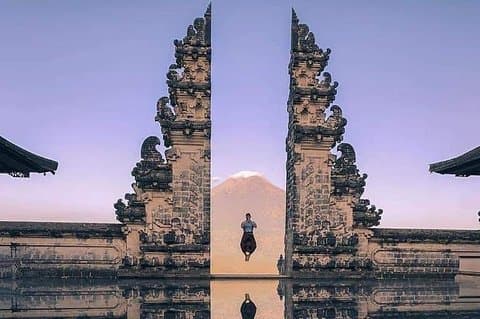 Gate of Heaven instagram Tour