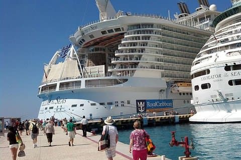 Kuala Lumpur include biglietti per torri gemelle con tour in crociera da Port Klang