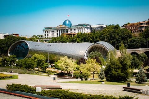 Tbilisi, korsning av kulturer och religioner