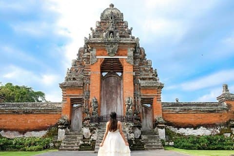Bali 5 dagen 4 nachten Honeymoon Tour-pakket met Sunest Dinner Cruise
