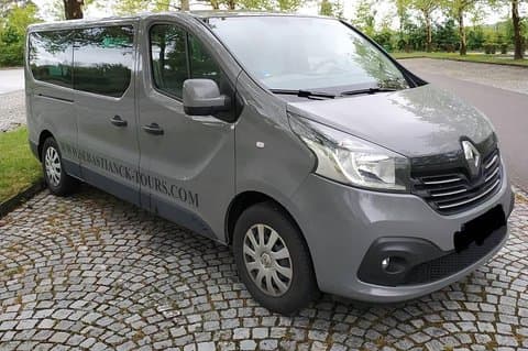 Daily Door to Door Shared Shuttle bus from Cesky Krumlov to Vienna