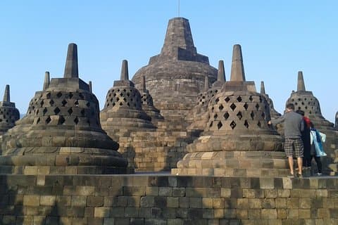 Visite privée de Borobudur et Prambanan – Deux sites UNESCO en une journée