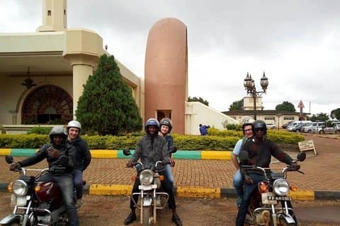 カンパラボダボダツアー[バイクツアー]。