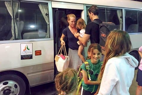 Transfer privato dall'aeroporto di Colombo (CMB) alla città di Kalpitiya