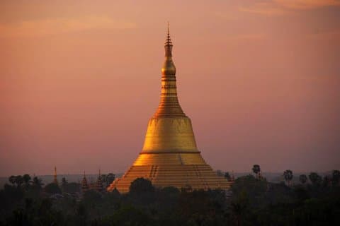 Explore la antigua capital de Bago en una excursión de un día desde Yangon