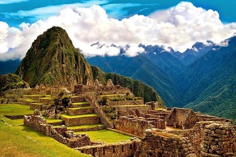 4 days Private Service : Cusco - Sacred Valley and Machupicchu