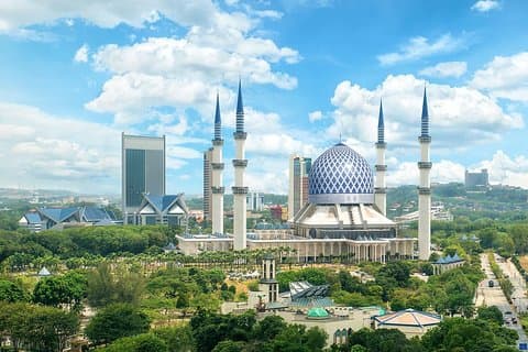 Visite de la mosquée bleue et des grottes de Batu au départ de Kuala Lumpur