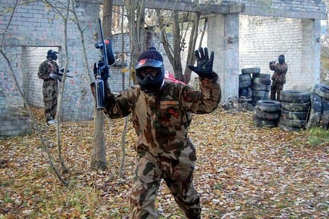 Tallinn Paintball con 200 bolas