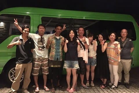 Hire a car with driver in Bali