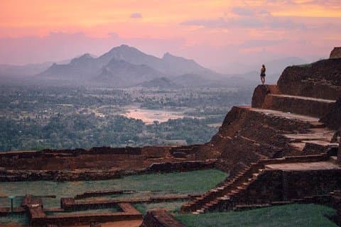 Tour di un giorno a Sigiriya e Dambulla da Negombo