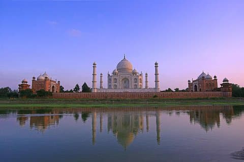 Agra-Symbole: Taj Mahal, Agra Fort, Baby Taj und Shopping