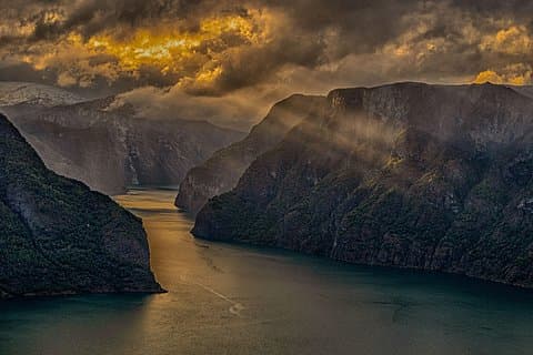 PRIVATE TOUR: Sketches of Norway , Gudvangen, Flåm, Stegastein