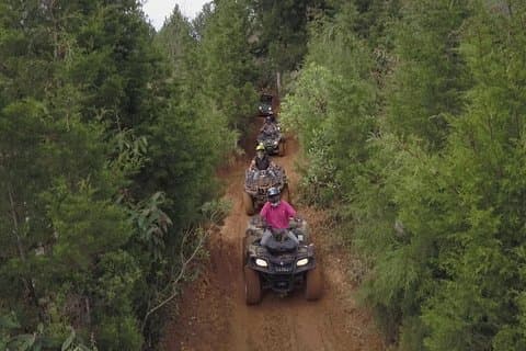 メデリンからカラフルなグアタペ+見事なATV 1時間