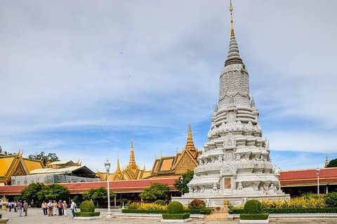 4-tägige Phnom Penh-Siem Reap Tours