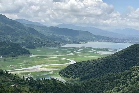 ポカラからチャパコットへの2日間のホームステイハイキング