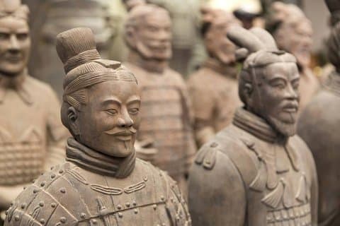 2 - i - 1 : Terrakotta Army + Xi'an City Wall Private Tour (8 timer)