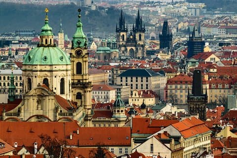 Prague architecturale : visite privée avec un expert local