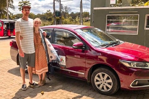 Privater Transfer von Beruwala City nach Colombo (CMB) Flughafen