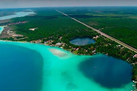 Erkunden Sie den Tour Bacalar Marmol Beach Club nur von Playa del Carmen aus