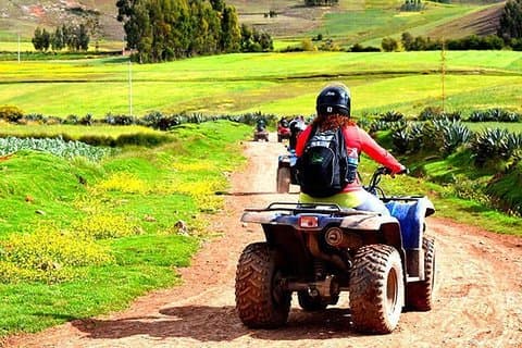 Passeio de quadriciclo pelo Vale Sagrado