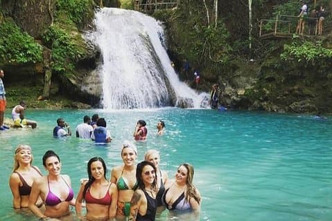 Passeio a cavalo, Blue Hole, Secret Falls, Rafting e Tubing