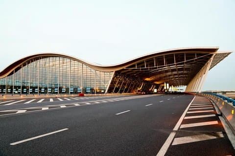 Transporte privado de la ciudad de Shanghai al aeropuerto de Shanghai Pudong (PVG)