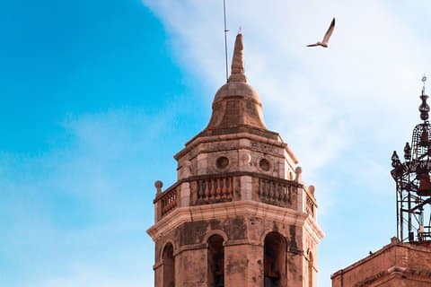 Private Sitges Tour with Wine Tasting, Chocolate & Local Lunch
