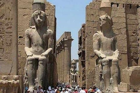 Real Life Egypt Day Tour - fra Hurghada til Luxor Valley of King