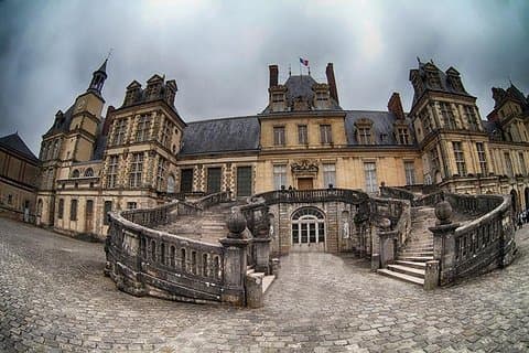 Tour privato a Fontainebleau da Parigi. Biglietti inclusi!