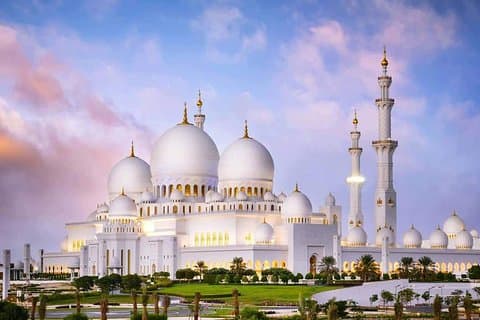 Mezquita privada de Abu Dhabi Sheikh zayed con Louver Museum y Emirates Place Tea