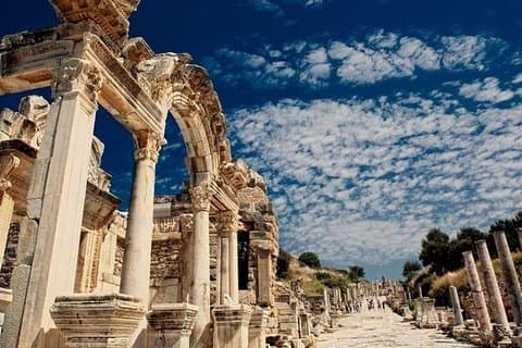 PARA CRUCEROS : Excursión en grupo a las ruinas de Éfeso y la casa de María