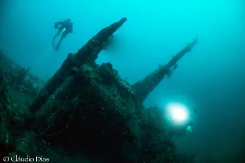 Tauchen Sie mit dem U-Boot 1277, dem bekanntesten Tauchgang in Portugal?
