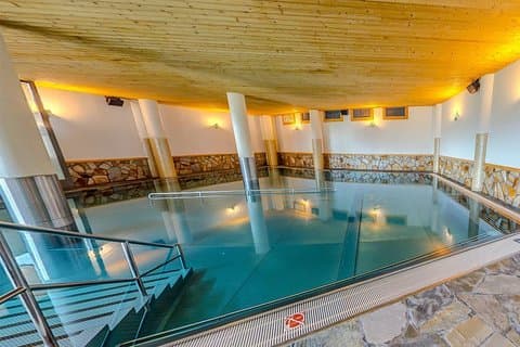 Chocholowskie Thermal Baths Full Access with Private Transfers from Krakow