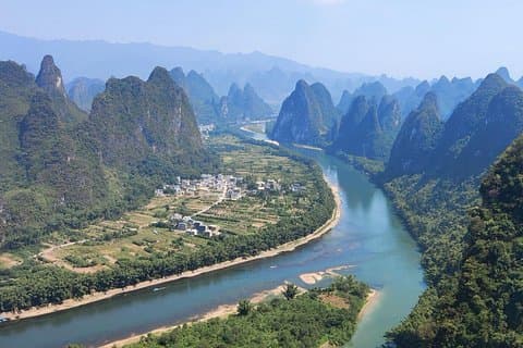 2-tägige Guilin-Tour mit 4-Sterne-Boot, Xianggong-Hügel und Liusanjie-Show