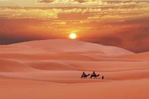 Excursion 2 days 4 × 4: Zagora- Erg Chegaga- Zagora