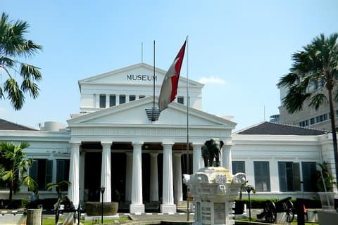 Jakarta City Tour verkennen met lunch