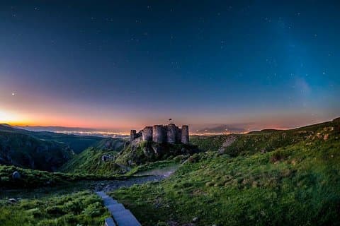 Privat guidet tur til Amberd Castle og steder omkring Kasagh Gorge