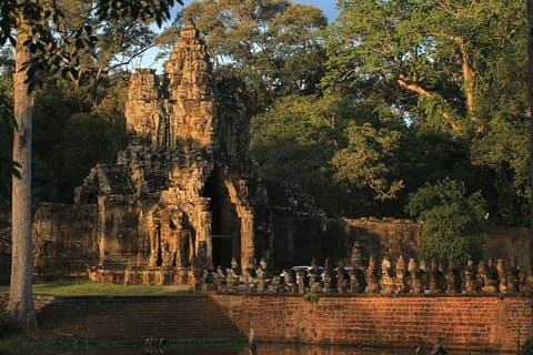 Visite d'une journée du temple du patrimoine avec déjeuner