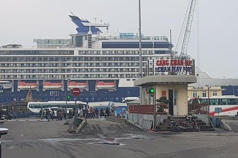 Croisière depuis le port de TIEN SA ou CHAN MAY jusqu'à la ville de MY SON HOLYLAND & HOI AN