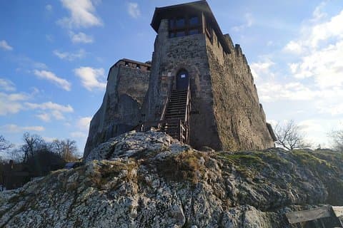 Visita guiada privada ao castelo de Szentendre e Visegrád (curva do Danúbio)