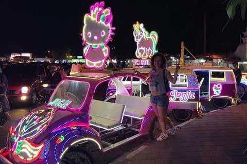 Descubrimiento de comida nocturna en Yogyakarta - Experiencia Alun Alun